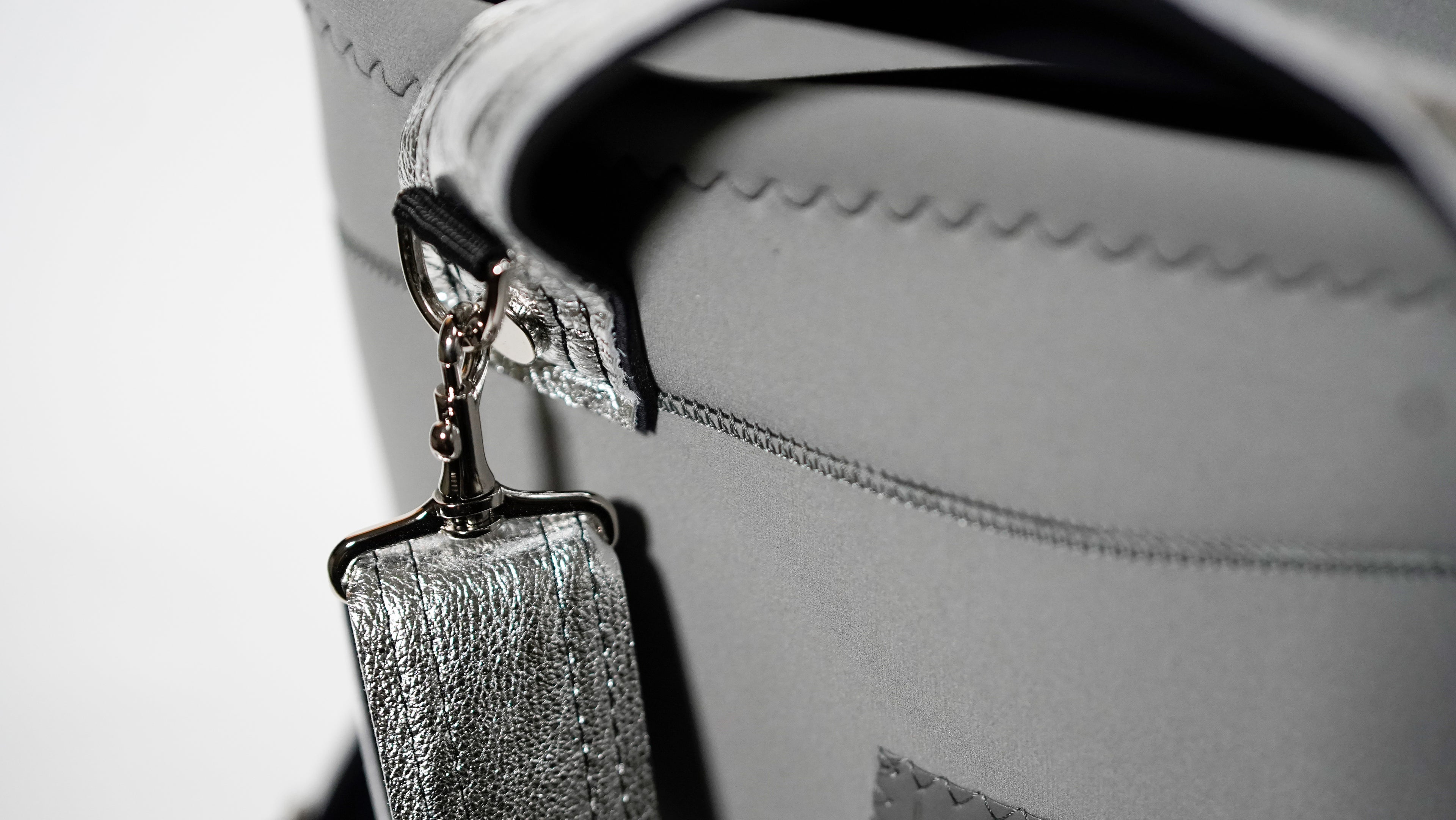 Silver Leather Mix _Tall Tote Bag